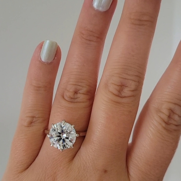 New 5ct Certified Moissanite Ring - Picture 9 of 12